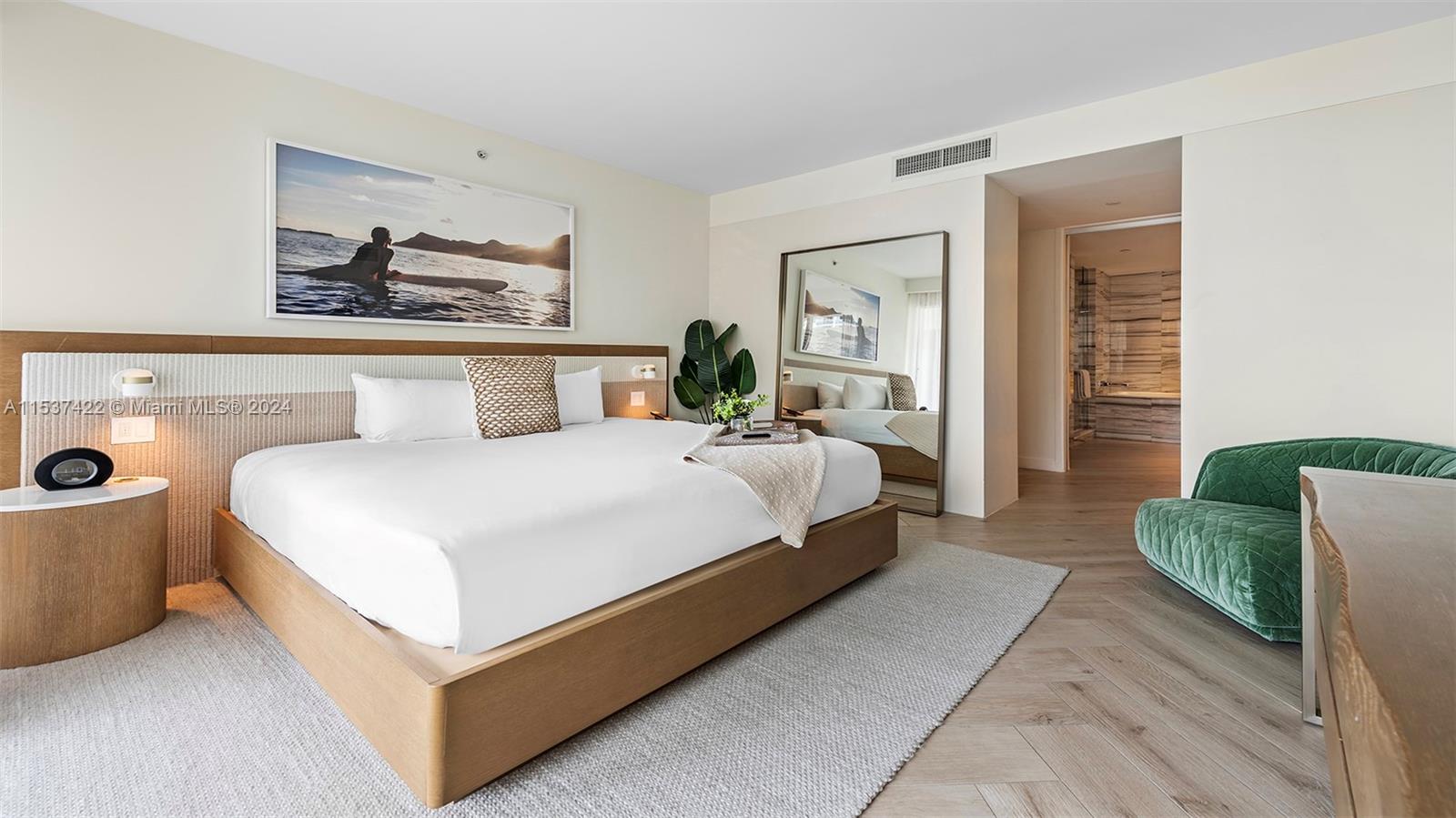 2201 Collins Ave, Miami Beach, FL, 33139 United States, 2 Bedrooms Bedrooms, ,2 BathroomsBathrooms,Residential,For Sale,Collins Ave,A11537422