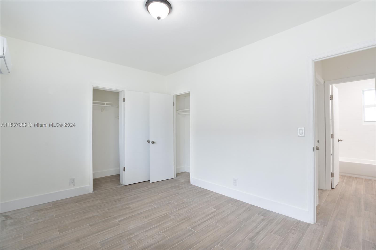 1818 Sherman St 1, Hollywood, Florida 33020, 2 Bedrooms Bedrooms, ,1 BathroomBathrooms,Residentiallease,For Rent,1818 Sherman St 1,A11537869