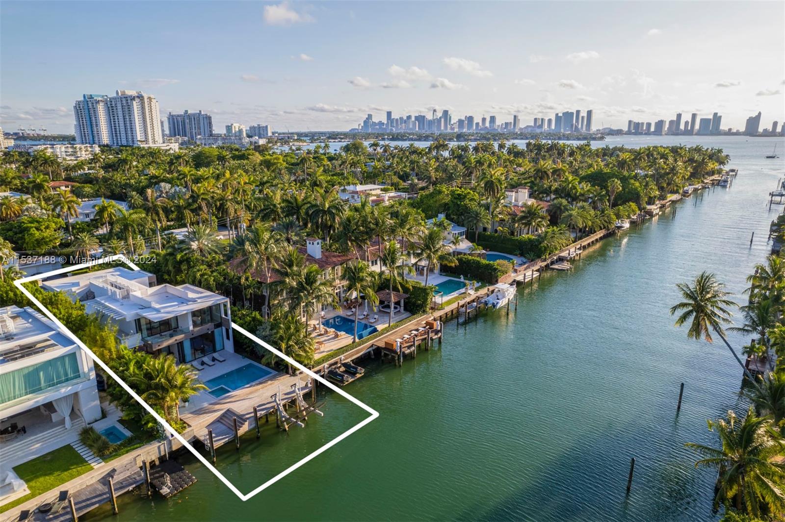 1415 24th St, Miami Beach, FL, 33140 United States, 5 Bedrooms Bedrooms, ,6 BathroomsBathrooms,Residential,For Sale,24th St,A11537188