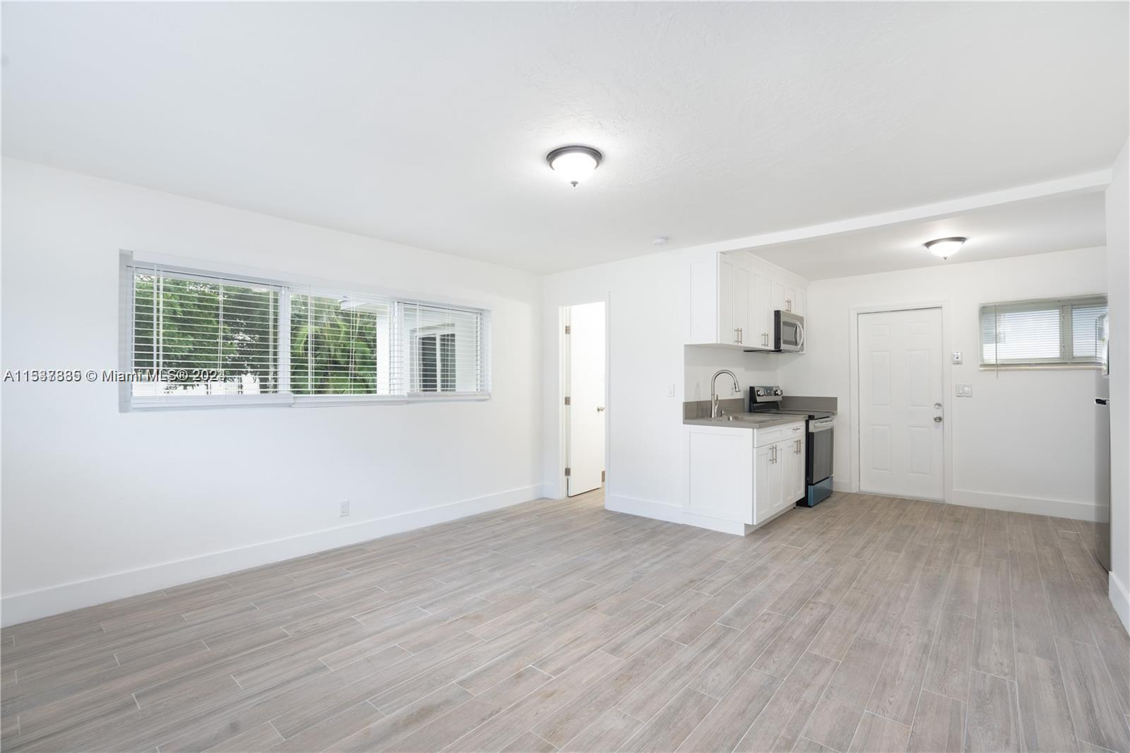 1818 Sherman St 2, Hollywood, Florida 33020, ,1 BathroomBathrooms,Residentiallease,For Rent,1818 Sherman St 2,A11537885