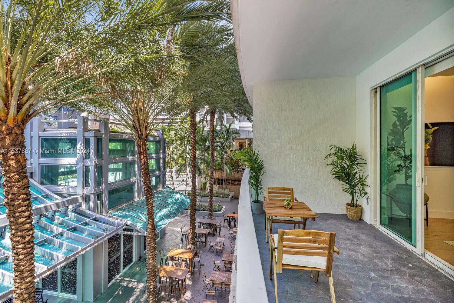 950 Brickell Bay Dr 201, Miami, Florida 33131, 2 Bedrooms Bedrooms, ,2 BathroomsBathrooms,Residentiallease,For Rent,950 Brickell Bay Dr 201,A11537887