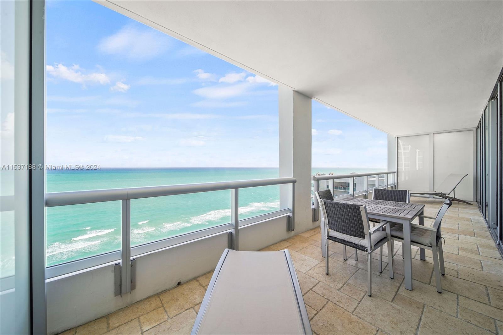 6799 Collins Ave PH04, Miami Beach, Florida 33141, 2 Bedrooms Bedrooms, ,2 BathroomsBathrooms,Residentiallease,For Rent,6799 Collins Ave PH04,A11537168