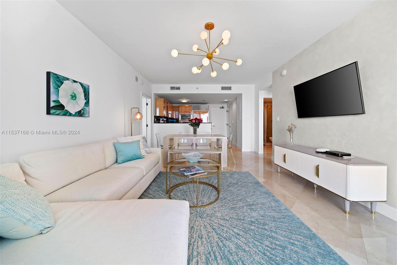6799 Collins Ave PH04, Miami Beach, Florida 33141, 2 Bedrooms Bedrooms, ,2 BathroomsBathrooms,Residentiallease,For Rent,6799 Collins Ave PH04,A11537168