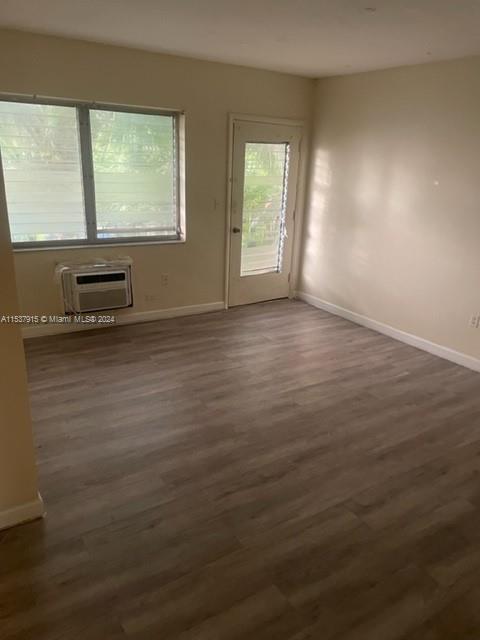 2121 biarritz dr 7, Miami Beach, Florida 33141, 1 Bedroom Bedrooms, ,1 BathroomBathrooms,Residentiallease,For Rent,2121 biarritz dr 7,A11537915