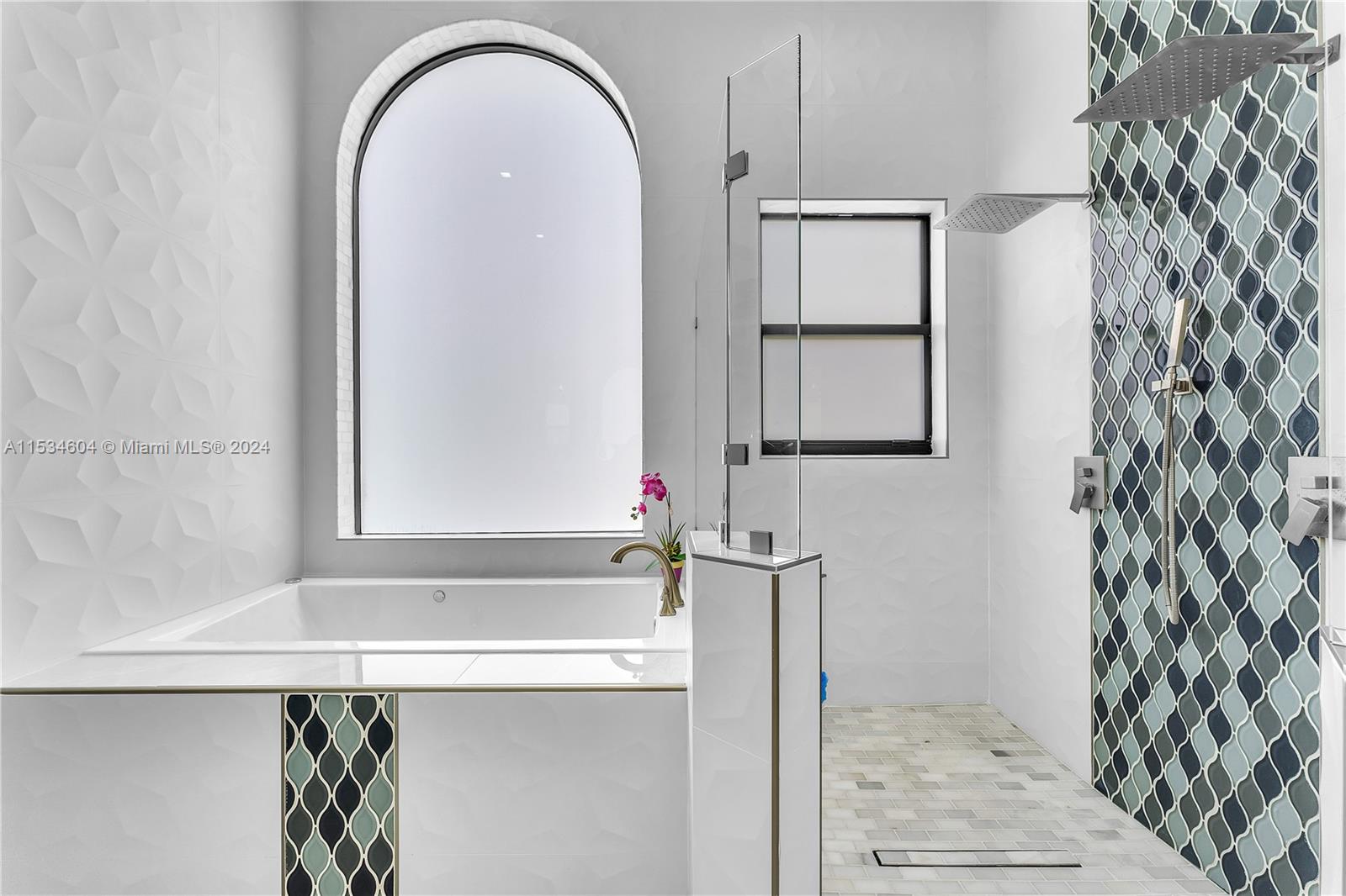 18900 49th St, Southwest Ranches, FL, 33332 United States, 5 Bedrooms Bedrooms, ,6 BathroomsBathrooms,Residential,For Sale,49th St,A11534604