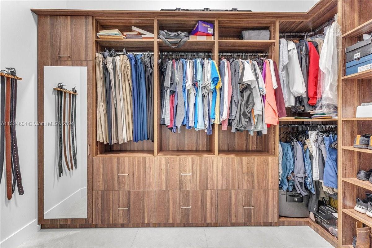 18900 49th St, Southwest Ranches, FL, 33332 United States, 5 Bedrooms Bedrooms, ,6 BathroomsBathrooms,Residential,For Sale,49th St,A11534604