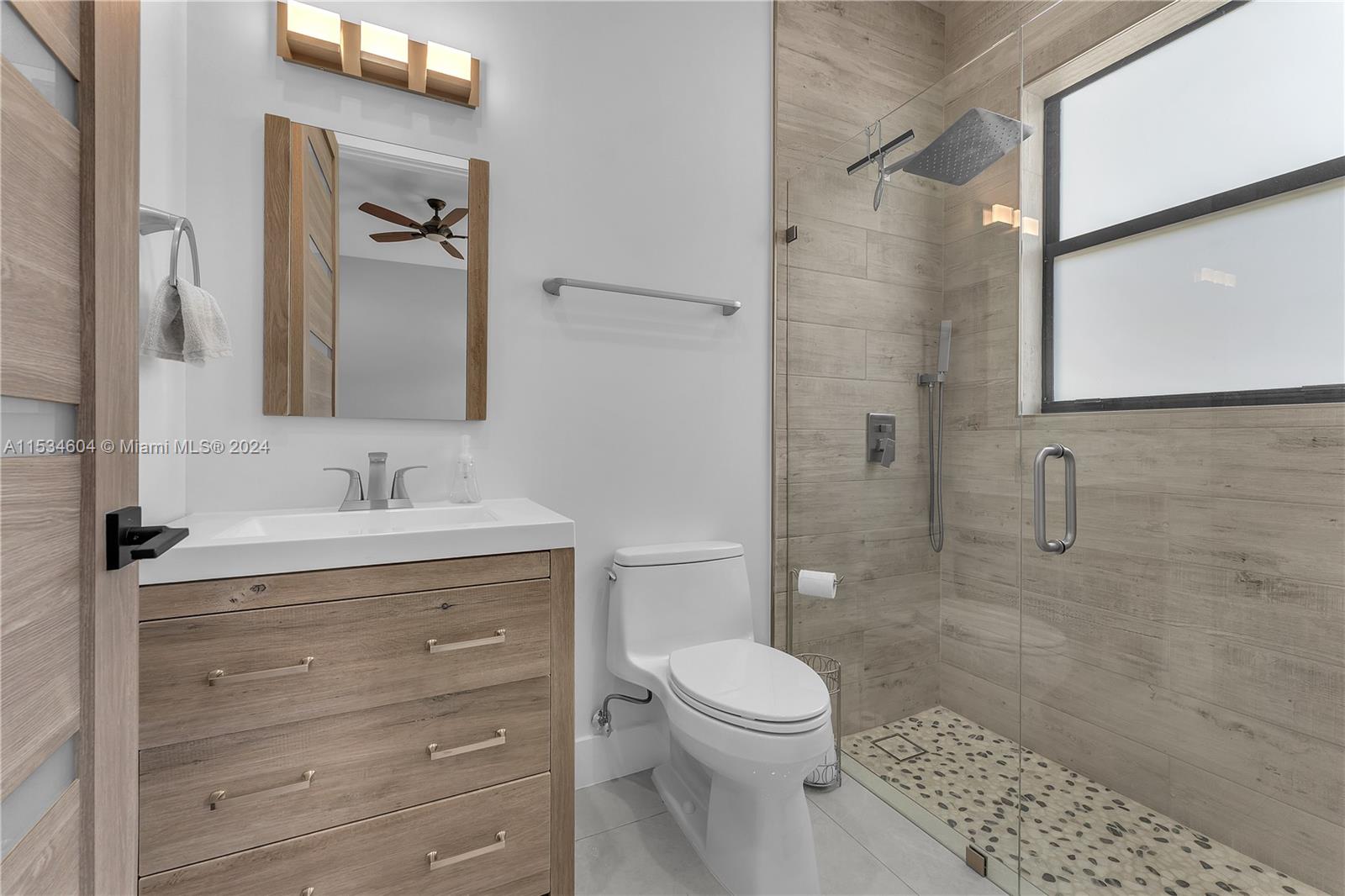 18900 49th St, Southwest Ranches, FL, 33332 United States, 5 Bedrooms Bedrooms, ,6 BathroomsBathrooms,Residential,For Sale,49th St,A11534604