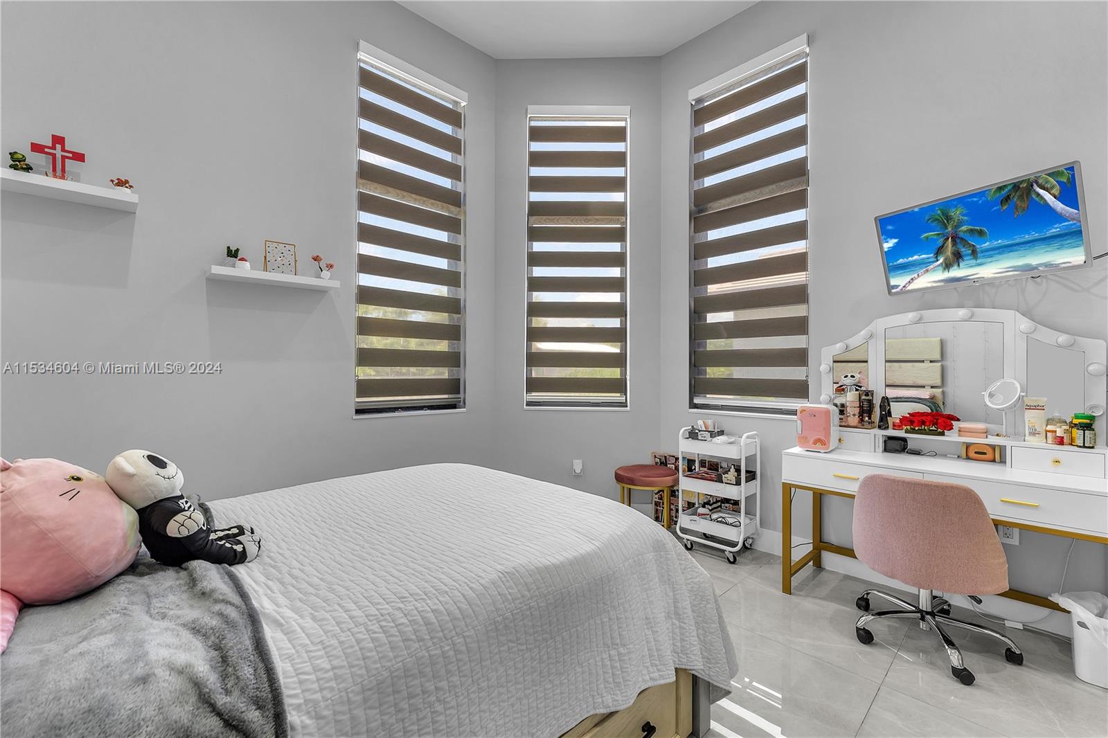 18900 49th St, Southwest Ranches, FL, 33332 United States, 5 Bedrooms Bedrooms, ,6 BathroomsBathrooms,Residential,For Sale,49th St,A11534604