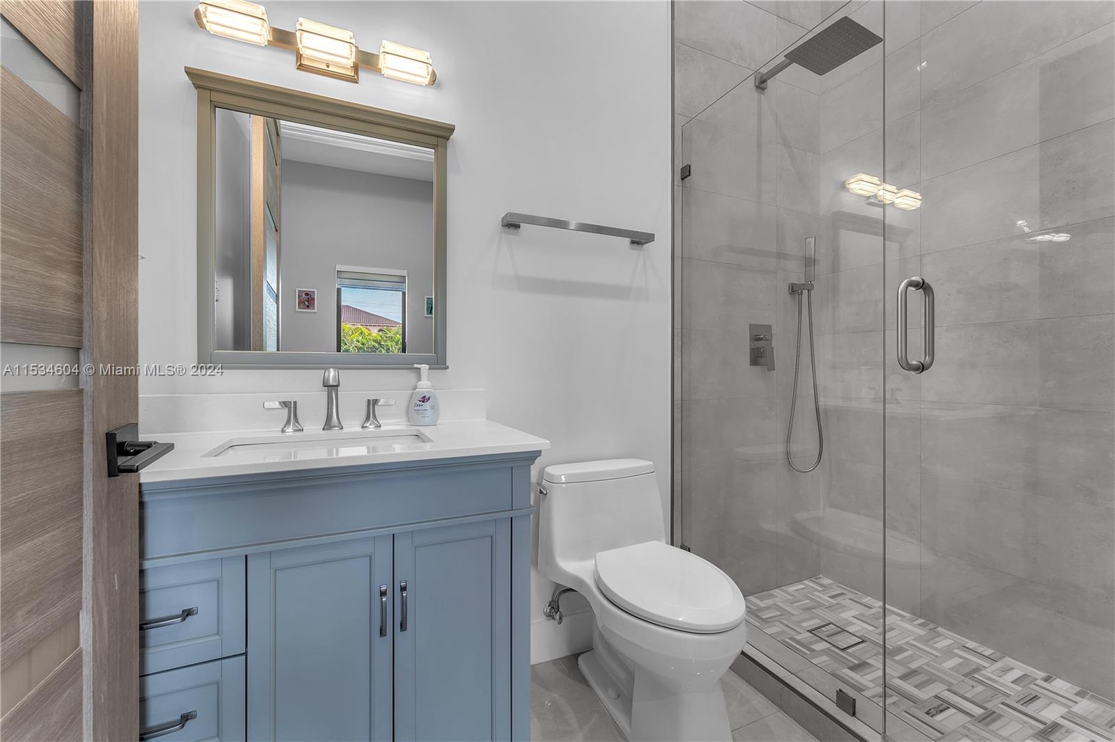 18900 49th St, Southwest Ranches, FL, 33332 United States, 5 Bedrooms Bedrooms, ,6 BathroomsBathrooms,Residential,For Sale,49th St,A11534604