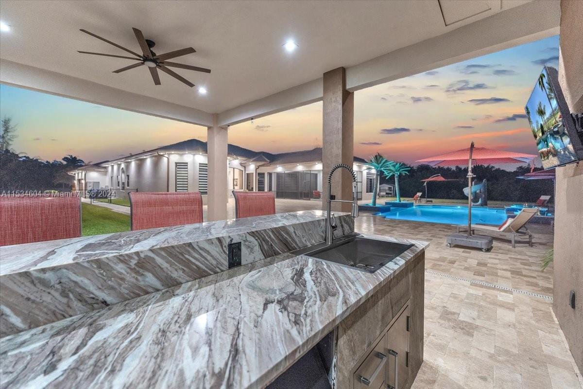 18900 49th St, Southwest Ranches, FL, 33332 United States, 5 Bedrooms Bedrooms, ,6 BathroomsBathrooms,Residential,For Sale,49th St,A11534604