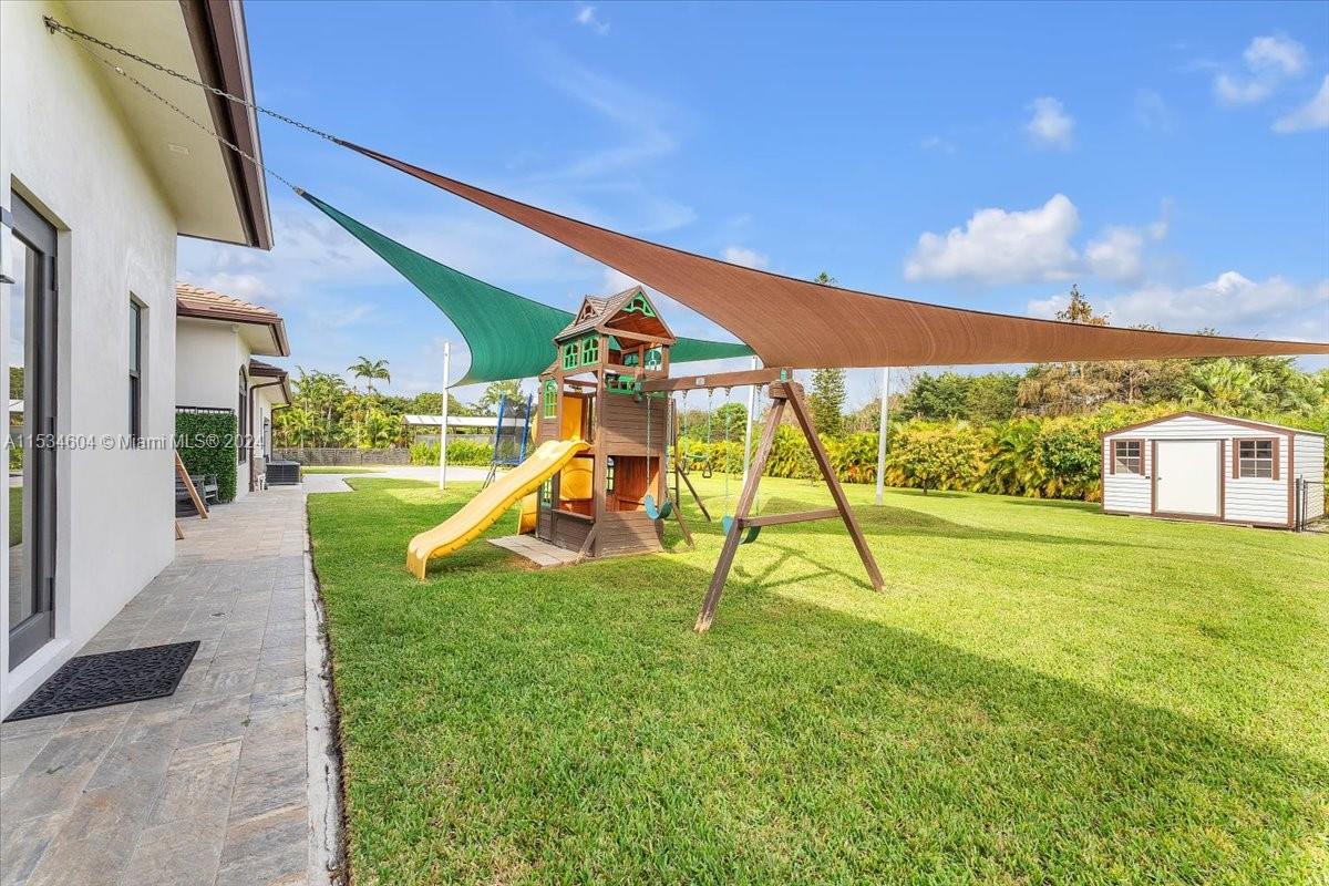 18900 49th St, Southwest Ranches, FL, 33332 United States, 5 Bedrooms Bedrooms, ,6 BathroomsBathrooms,Residential,For Sale,49th St,A11534604