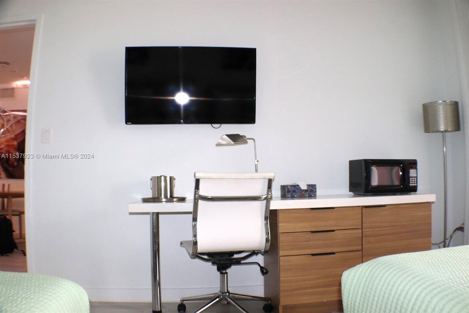 2602 E Hallandale Beach Blvd R306, Hallandale Beach, Florida 33009, 2 Bedrooms Bedrooms, ,2 BathroomsBathrooms,Residential,For Sale,2602 E Hallandale Beach Blvd R306,A11537923