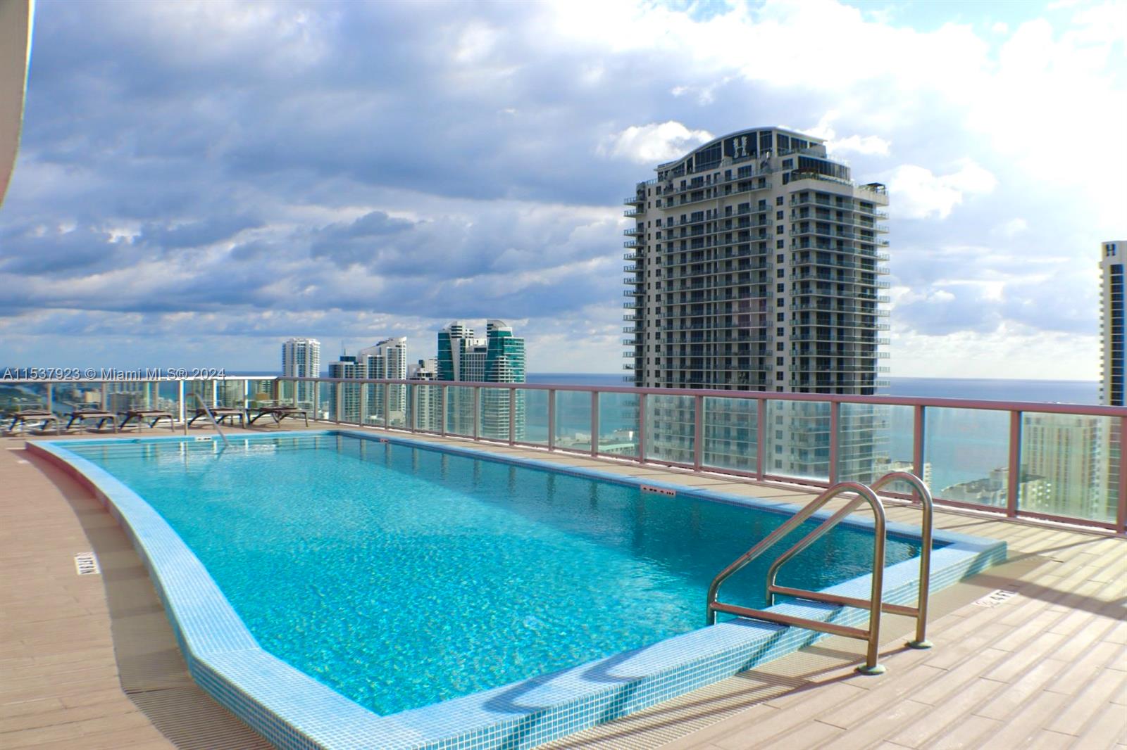 2602 E Hallandale Beach Blvd R306, Hallandale Beach, Florida 33009, 2 Bedrooms Bedrooms, ,2 BathroomsBathrooms,Residential,For Sale,2602 E Hallandale Beach Blvd R306,A11537923