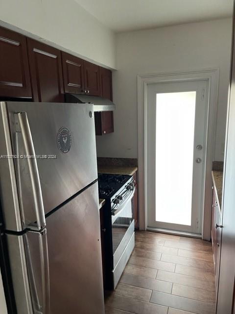 2121 Biarritz Dr 4, Miami Beach, Florida 33141, 2 Bedrooms Bedrooms, ,2 BathroomsBathrooms,Residentiallease,For Rent,2121 Biarritz Dr 4,A11537924