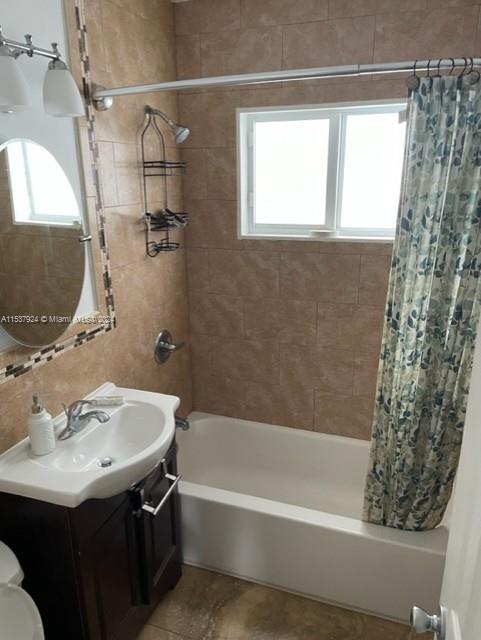 2121 Biarritz Dr 4, Miami Beach, Florida 33141, 2 Bedrooms Bedrooms, ,2 BathroomsBathrooms,Residentiallease,For Rent,2121 Biarritz Dr 4,A11537924