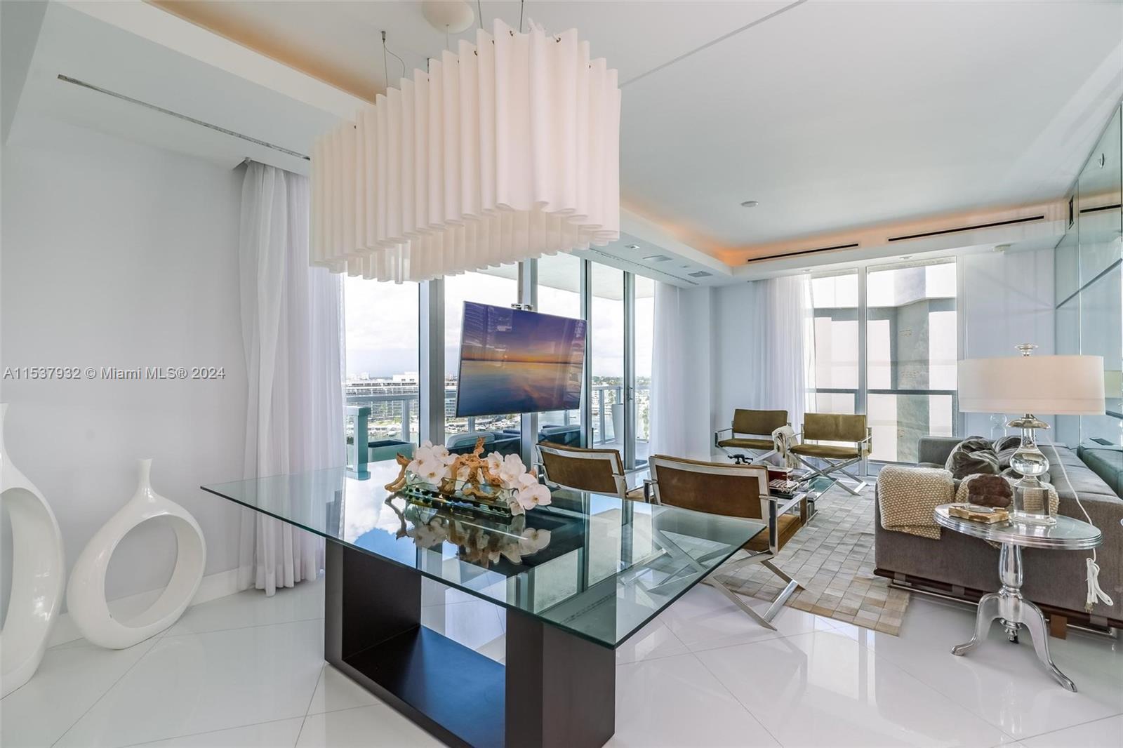 6700 Indian Creek Dr PH8, Miami Beach, Florida 33141, 3 Bedrooms Bedrooms, ,3 BathroomsBathrooms,Residential,For Sale,6700 Indian Creek Dr PH8,A11537932