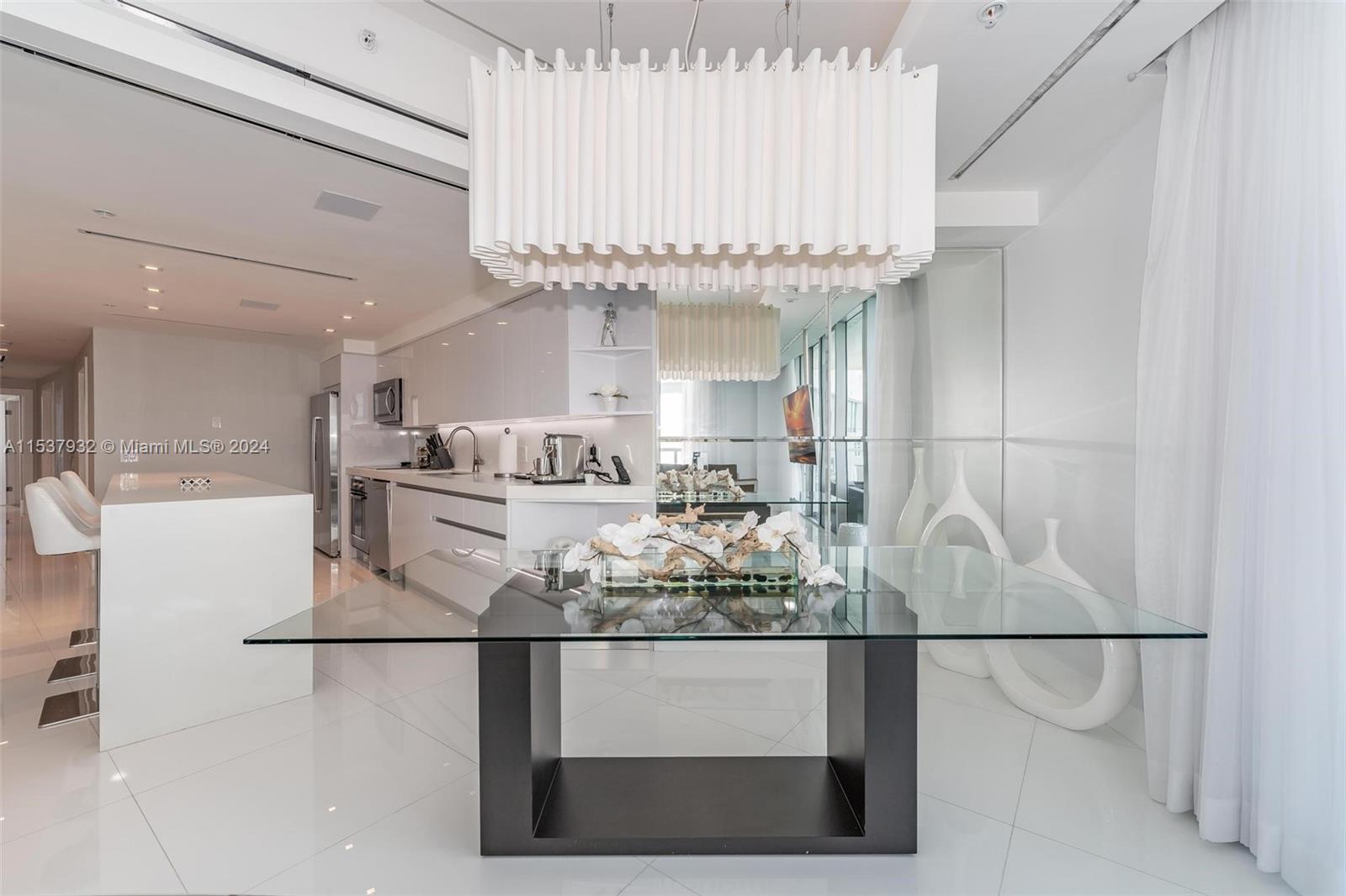 6700 Indian Creek Dr PH8, Miami Beach, Florida 33141, 3 Bedrooms Bedrooms, ,3 BathroomsBathrooms,Residential,For Sale,6700 Indian Creek Dr PH8,A11537932