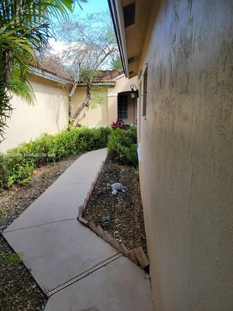 1176 180th Ter, Pembroke Pines, FL, 33029 United States, 3 Bedrooms Bedrooms, ,2 BathroomsBathrooms,Residential,For Sale,180th Ter,A11536845