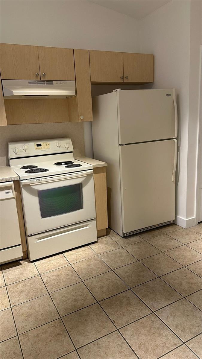 2930 SE 13th Ave 203-52, Homestead, Florida 33035, 2 Bedrooms Bedrooms, ,2 BathroomsBathrooms,Residential,For Sale,2930 SE 13th Ave 203-52,A11536247