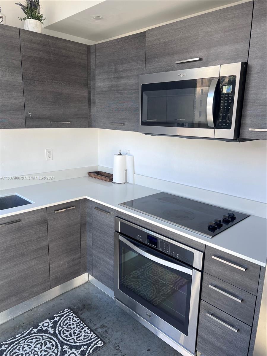 151 SE 1st St 1610, Miami, Florida 33131, 1 Bedroom Bedrooms, ,1 BathroomBathrooms,Residential,For Sale,151 SE 1st St 1610,A11537806