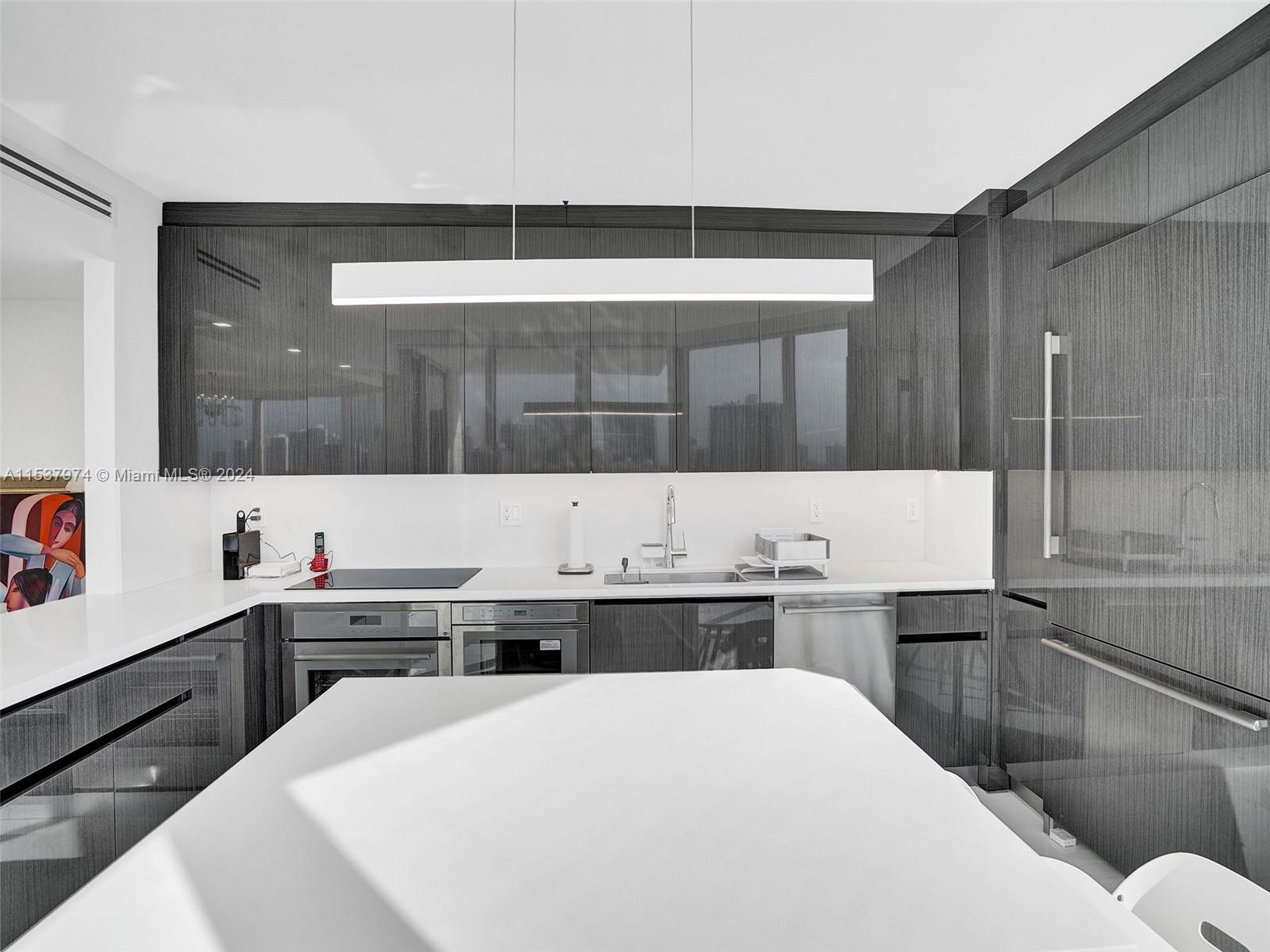 19333 collins ave, Sunny Isles Beach, FL, 33160 United States, 3 Bedrooms Bedrooms, ,4 BathroomsBathrooms,Residential,For Sale,collins ave,A11537974