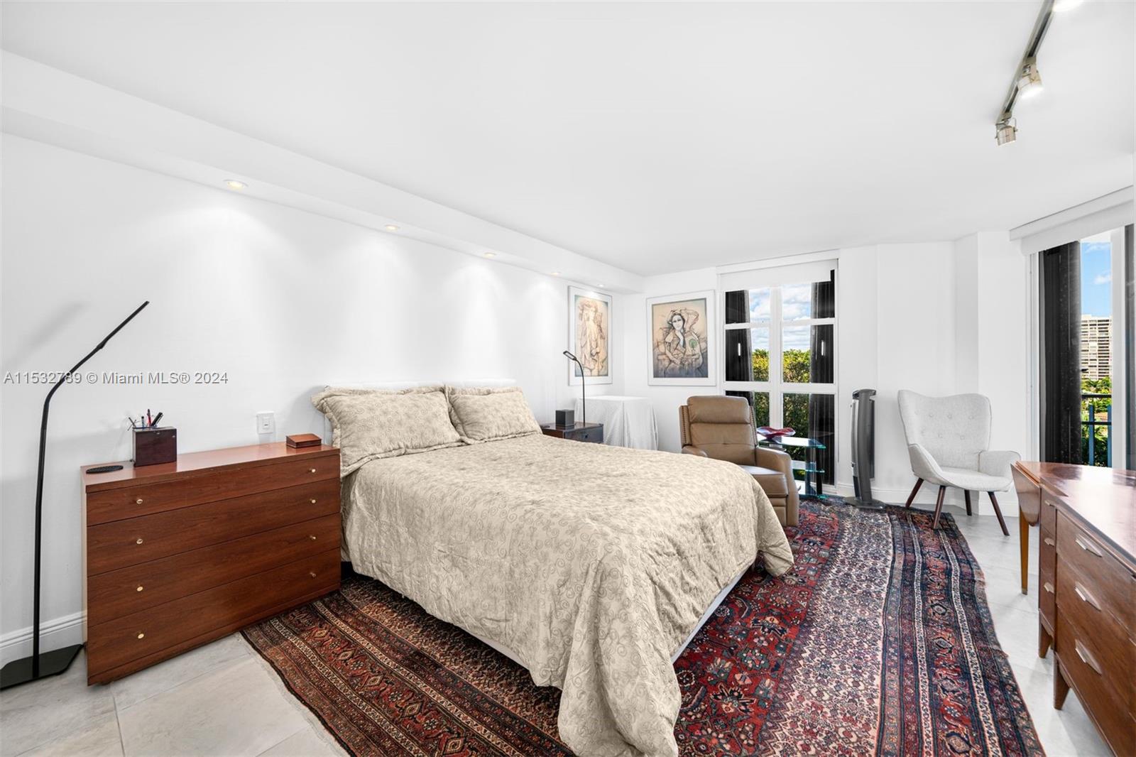 4000 Towerside Ter 705, Miami, Florida 33138, 2 Bedrooms Bedrooms, ,2 BathroomsBathrooms,Residential,For Sale,4000 Towerside Ter 705,A11532789