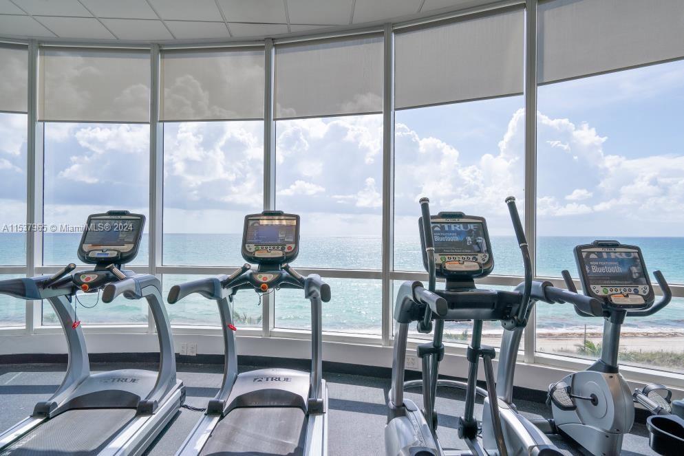 6365 Collins Ave 3309, Miami Beach, Florida 33141, 2 Bedrooms Bedrooms, ,2 BathroomsBathrooms,Residentiallease,For Rent,6365 Collins Ave 3309,A11537965