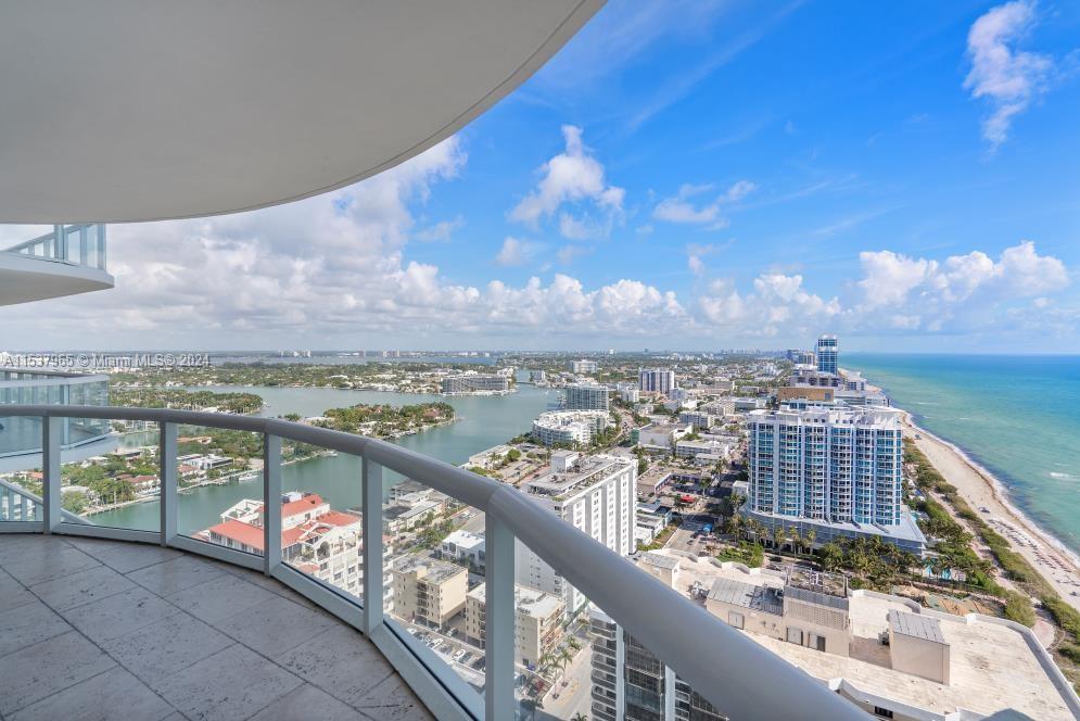 6365 Collins Ave 3309, Miami Beach, Florida 33141, 2 Bedrooms Bedrooms, ,2 BathroomsBathrooms,Residentiallease,For Rent,6365 Collins Ave 3309,A11537965