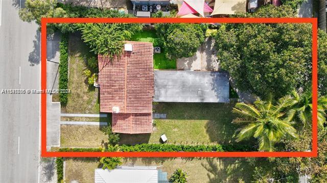 9816 N Miami Ave, Miami Shores, Florida 33150, 3 Bedrooms Bedrooms, ,2 BathroomsBathrooms,Residentiallease,For Rent,9816 N Miami Ave,A11537036