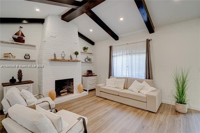 9816 N Miami Ave, Miami Shores, Florida 33150, 3 Bedrooms Bedrooms, ,2 BathroomsBathrooms,Residentiallease,For Rent,9816 N Miami Ave,A11537036