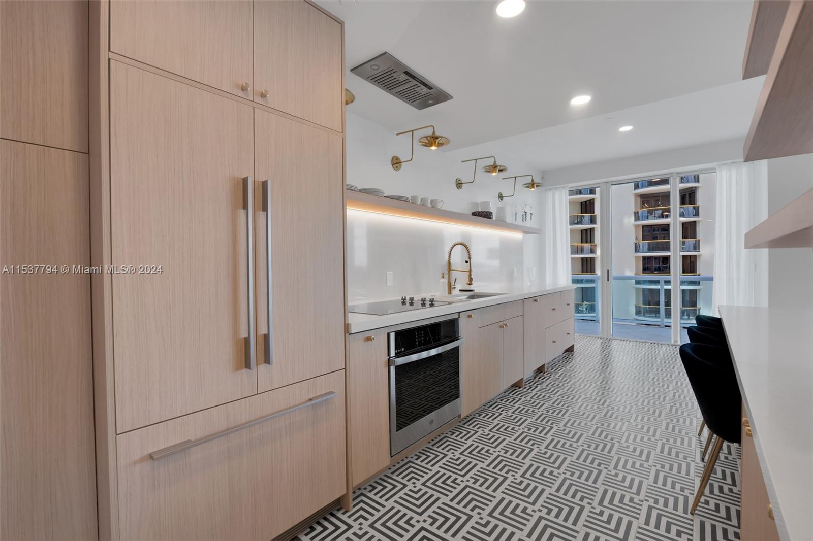 10101 Collins Ave, Bal Harbour, FL, 33154 United States, 2 Bedrooms Bedrooms, ,3 BathroomsBathrooms,Residential,For Sale,Collins Ave,A11537794