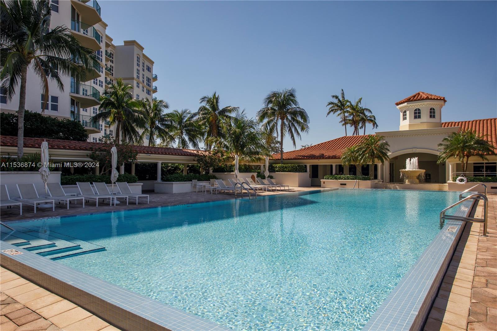 19900 E Country Club Dr 518, Aventura, Florida 33180, 2 Bedrooms Bedrooms, ,2 BathroomsBathrooms,Residential,For Sale,19900 E Country Club Dr 518,A11536874