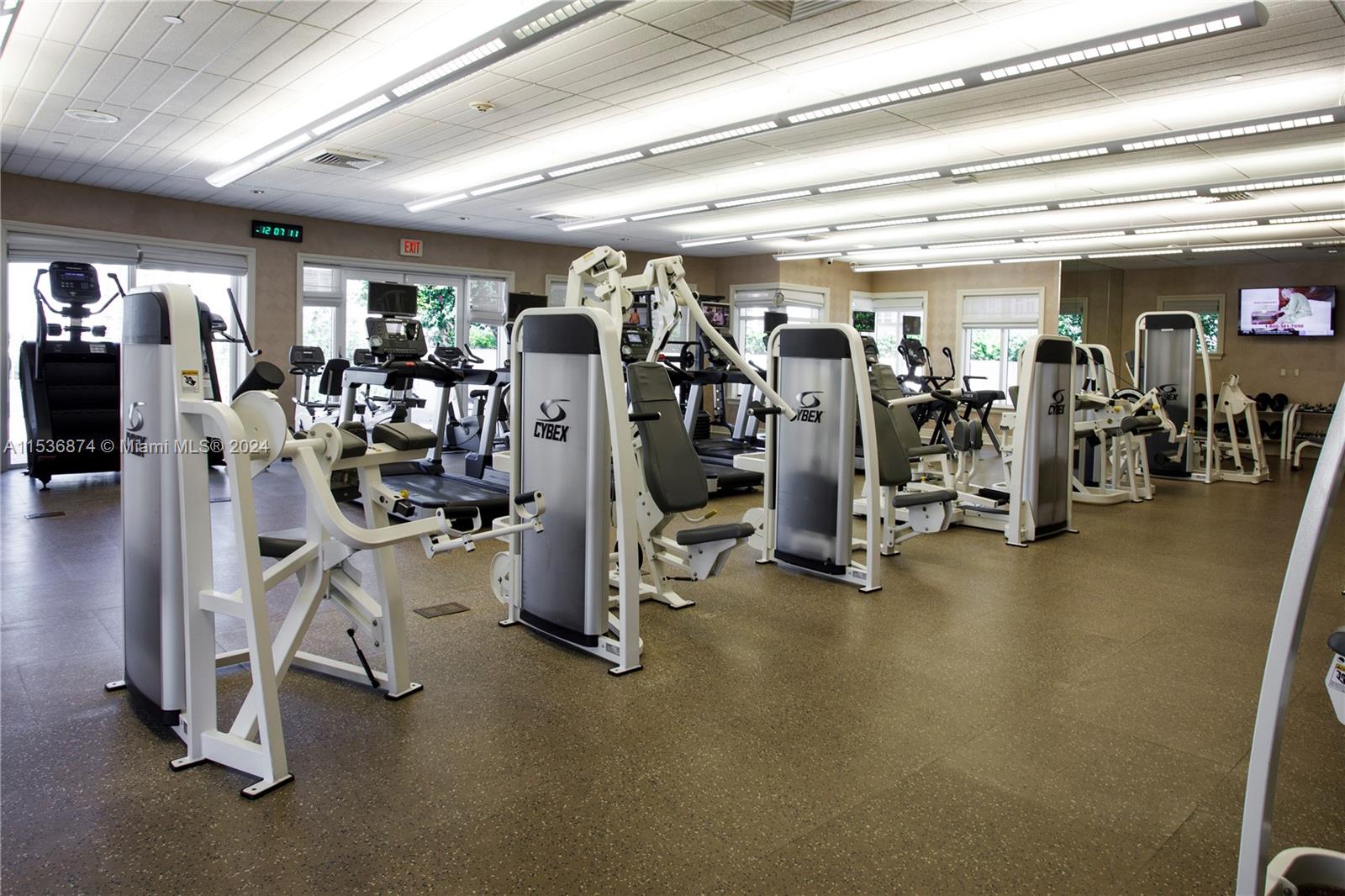19900 E Country Club Dr 518, Aventura, Florida 33180, 2 Bedrooms Bedrooms, ,2 BathroomsBathrooms,Residential,For Sale,19900 E Country Club Dr 518,A11536874