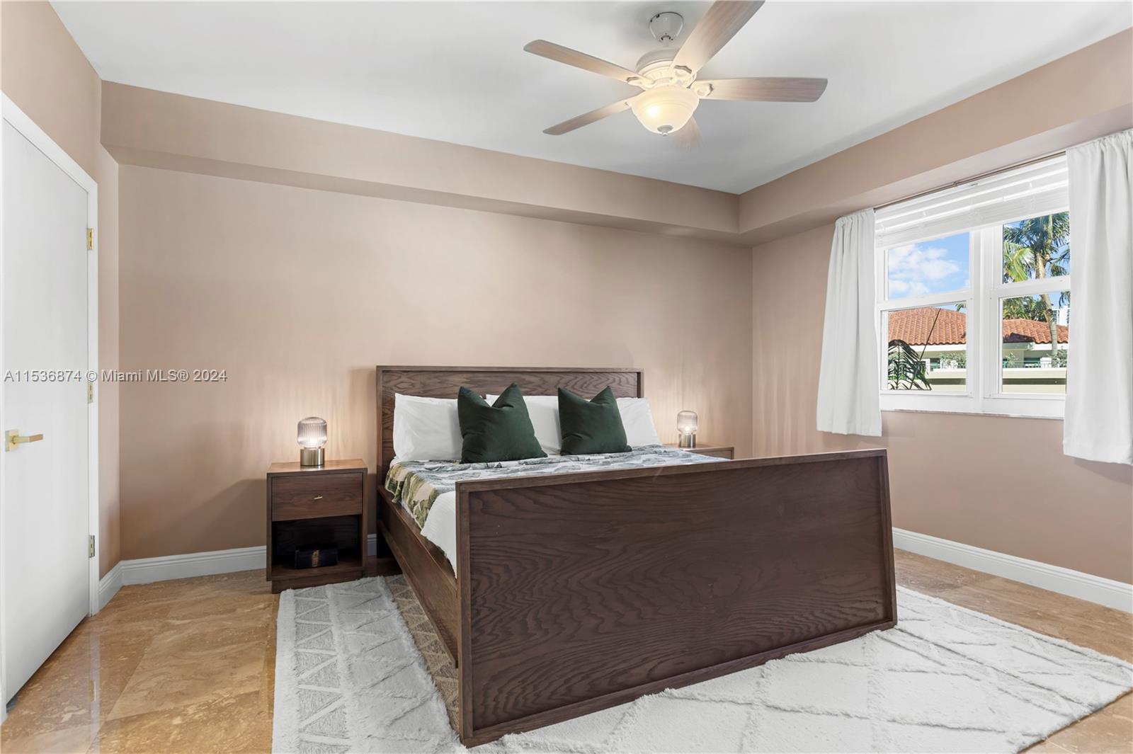 19900 E Country Club Dr 518, Aventura, Florida 33180, 2 Bedrooms Bedrooms, ,2 BathroomsBathrooms,Residential,For Sale,19900 E Country Club Dr 518,A11536874