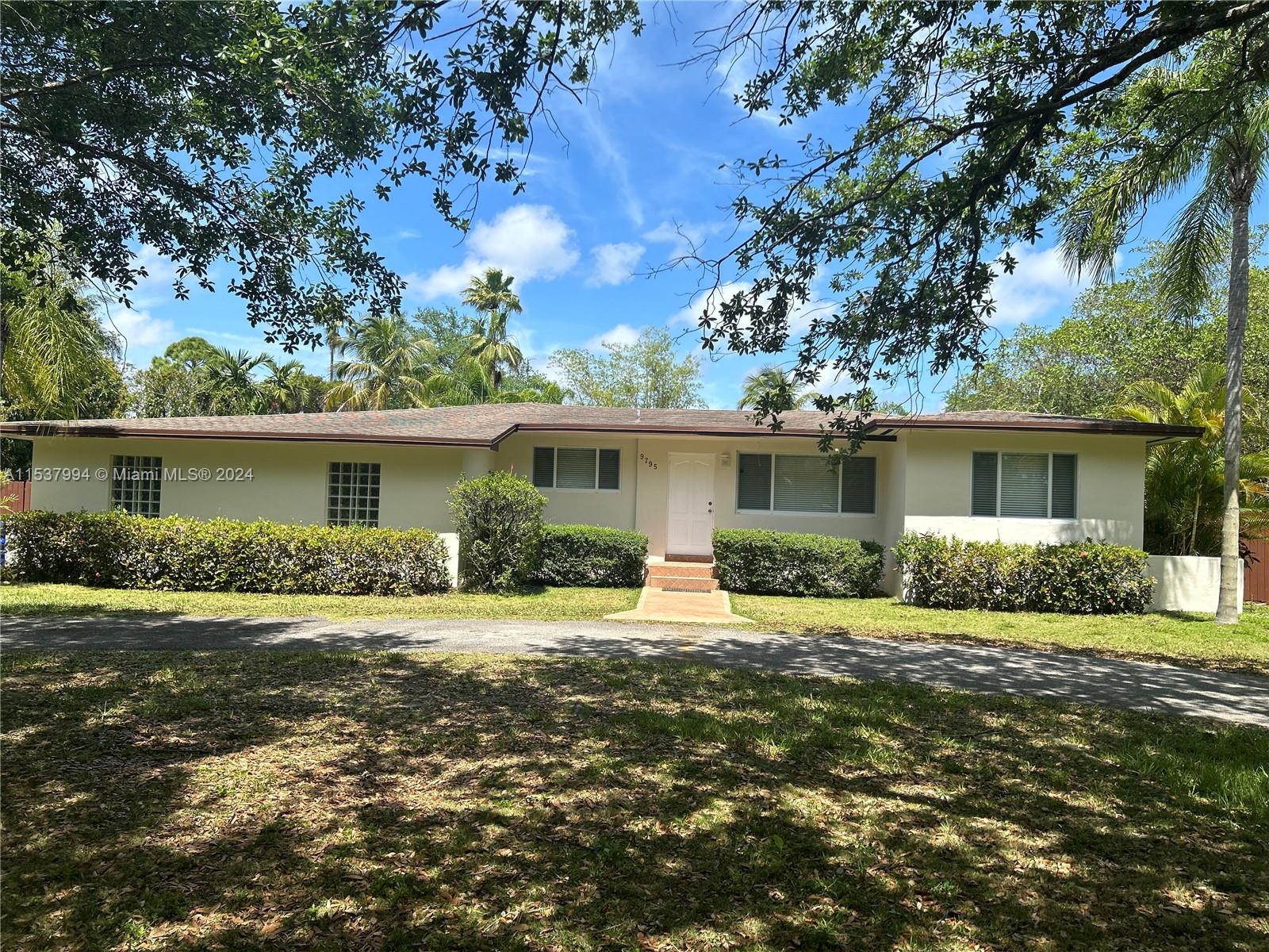9795 SW 140th St  For Sale A11537994, FL