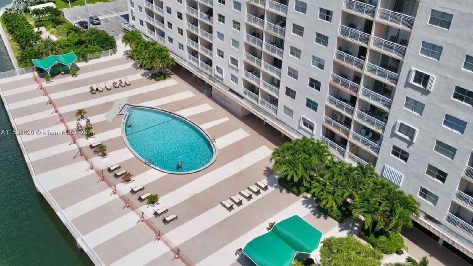 Sunny Isles Beach, FL, 33160 United States, 1 Bedroom Bedrooms, ,1 BathroomBathrooms,Residential,For Sale,A11538020