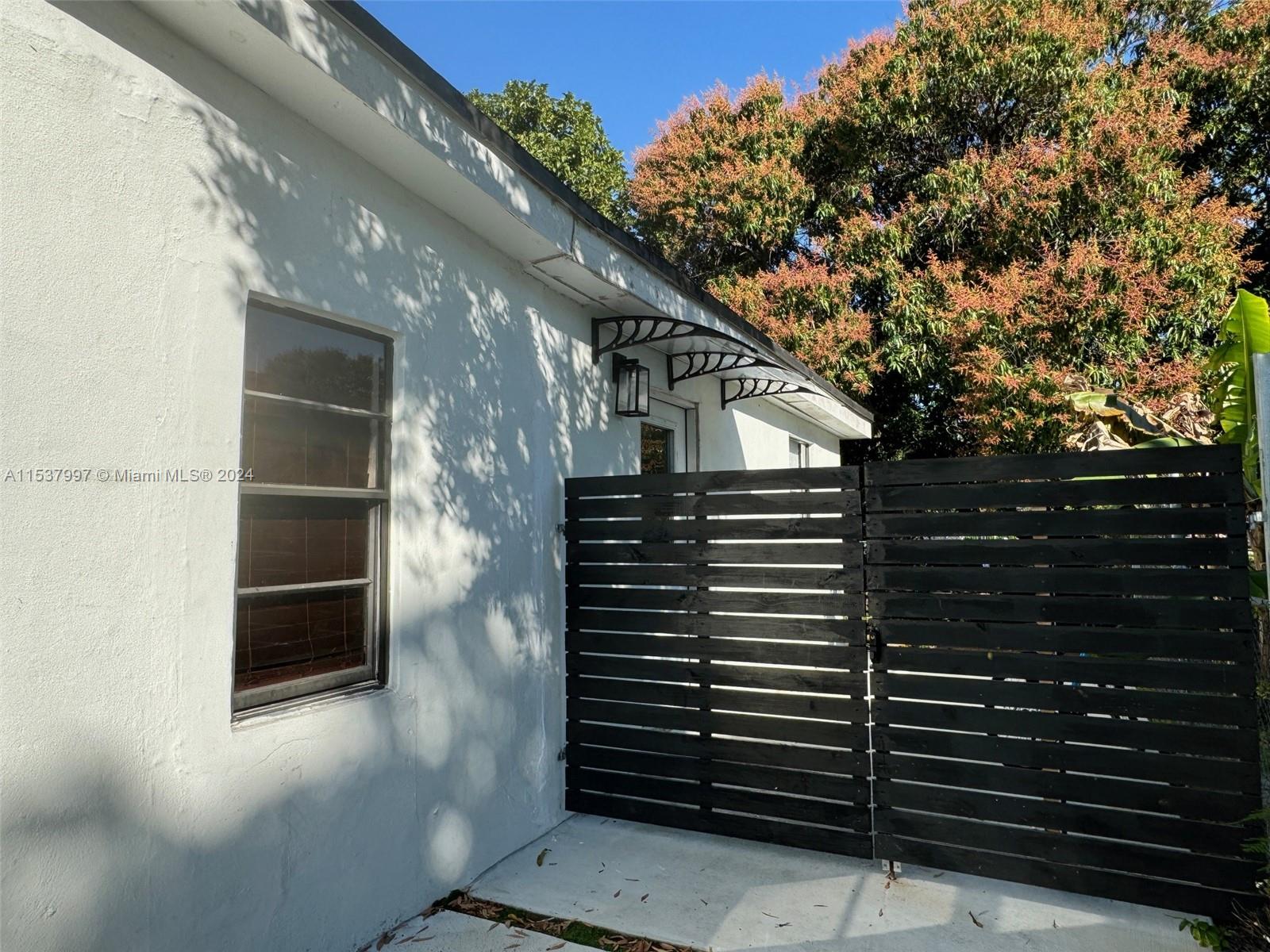 Miami, Florida 33150, 2 Bedrooms Bedrooms, ,1 BathroomBathrooms,Residentiallease,For Rent,A11537997