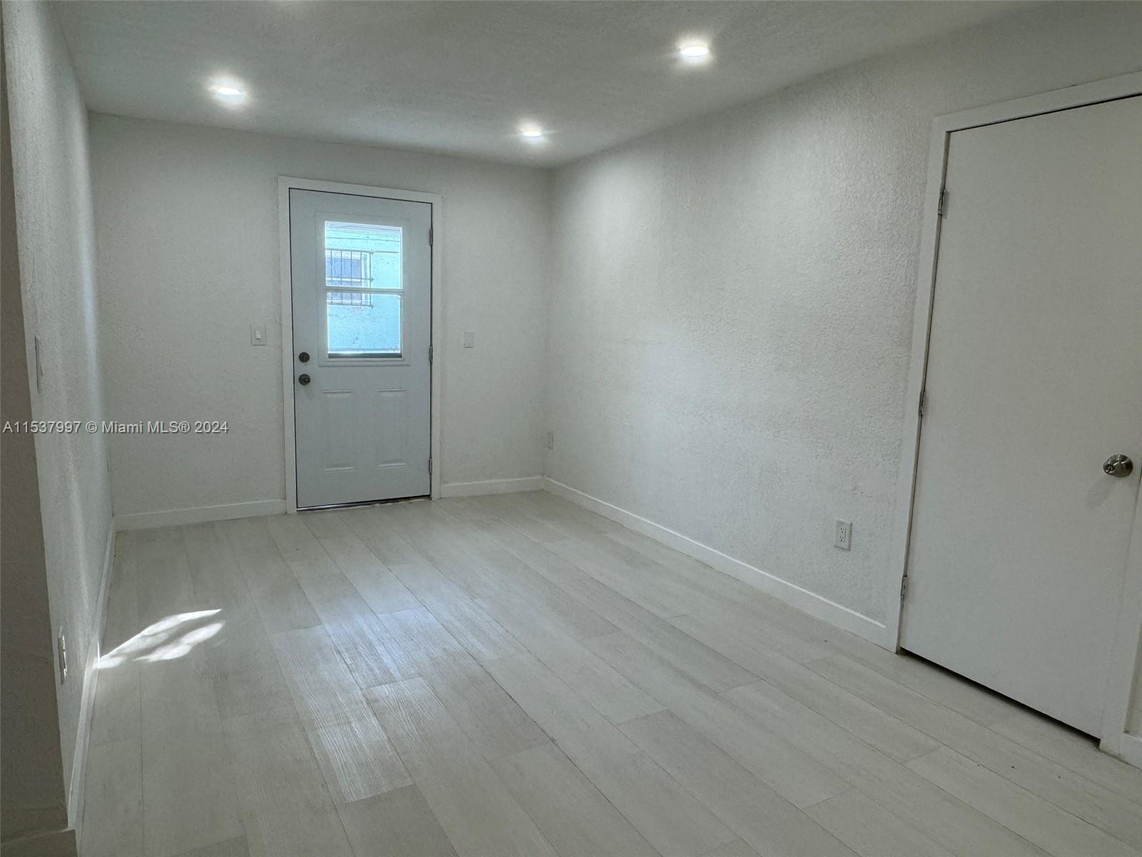 Miami, Florida 33150, 2 Bedrooms Bedrooms, ,1 BathroomBathrooms,Residentiallease,For Rent,A11537997