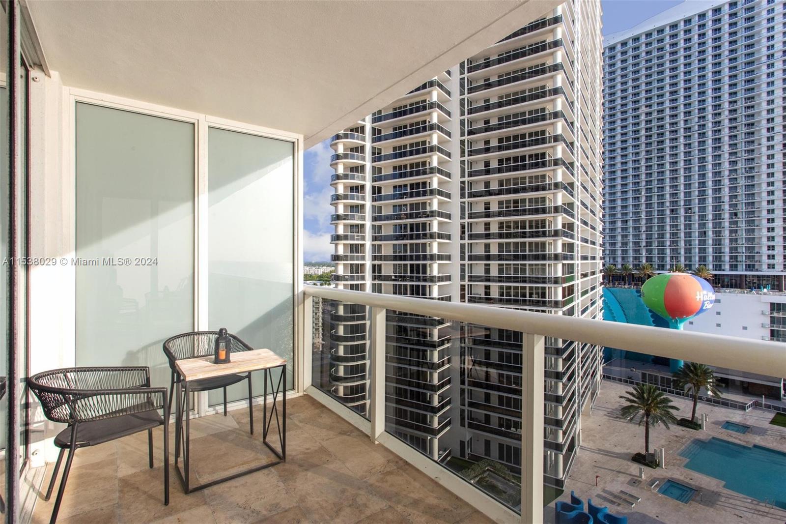 1830 S Ocean Dr 1712, Hallandale Beach, Florida 33009, 1 Bedroom Bedrooms, ,1 BathroomBathrooms,Residentiallease,For Rent,1830 S Ocean Dr 1712,A11538029