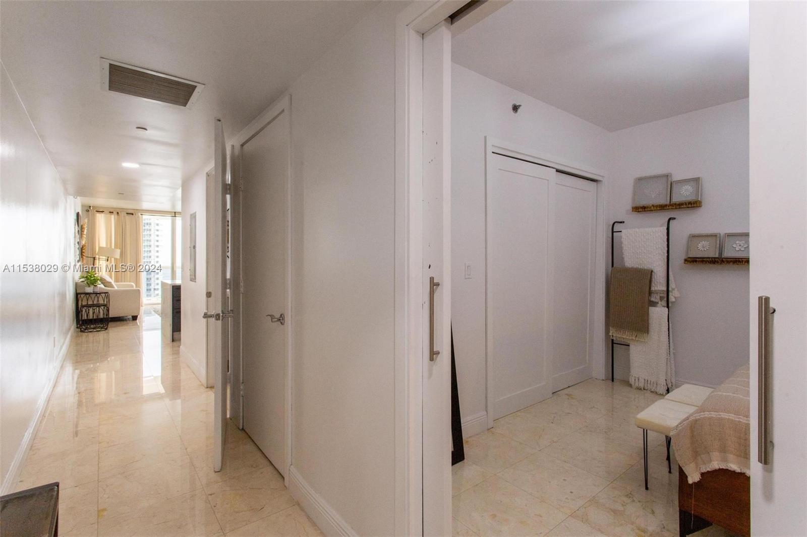 1830 S Ocean Dr 1712, Hallandale Beach, Florida 33009, 1 Bedroom Bedrooms, ,1 BathroomBathrooms,Residentiallease,For Rent,1830 S Ocean Dr 1712,A11538029