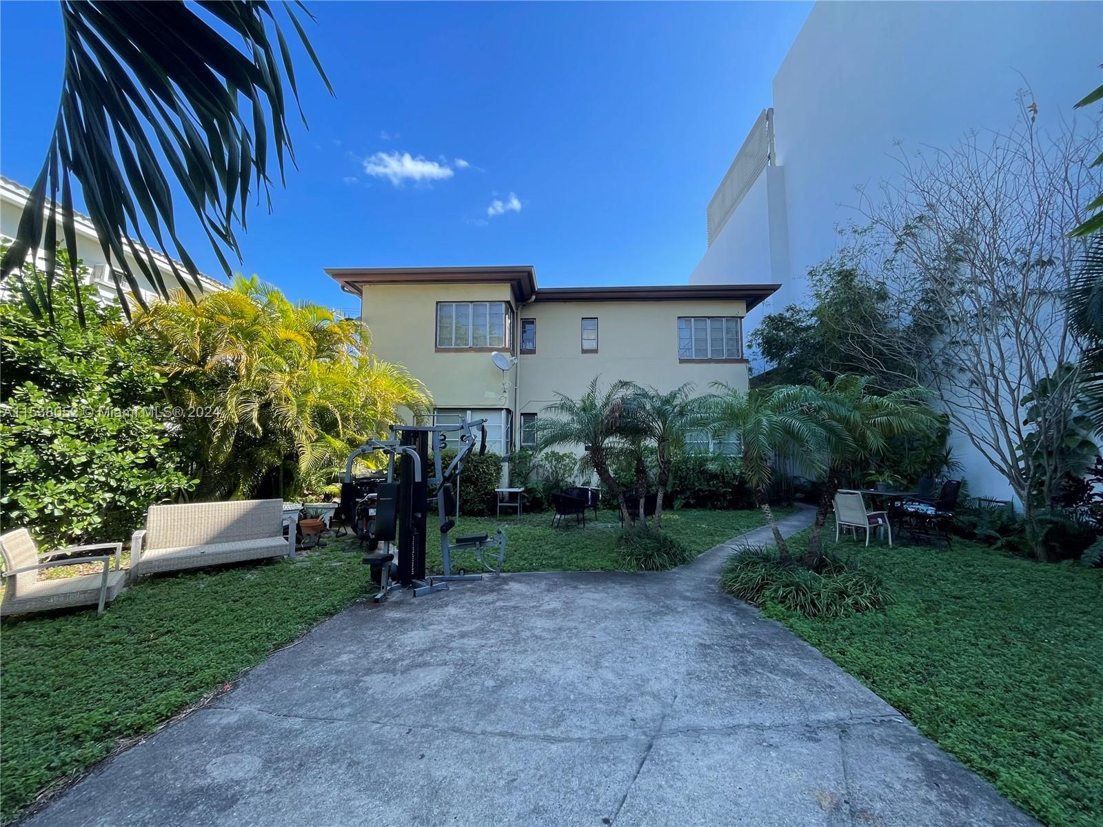 755 Alton Rd 2, Miami Beach, Florida 33139, 2 Bedrooms Bedrooms, ,2 BathroomsBathrooms,Residential,For Sale,755 Alton Rd 2,A11538052