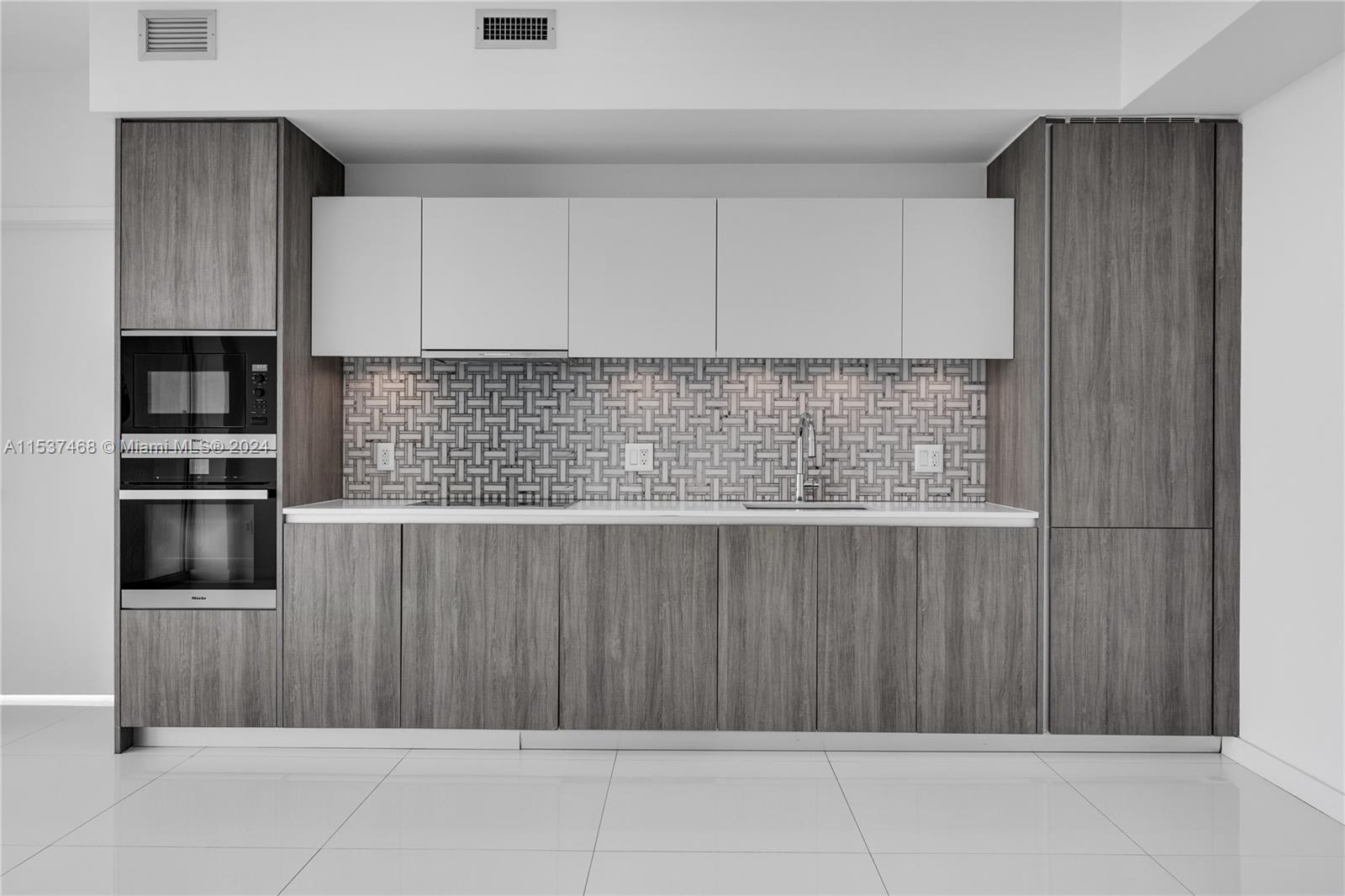 2900 NE 7th Ave 2604, Miami, Florida 33137, 2 Bedrooms Bedrooms, ,2 BathroomsBathrooms,Residential,For Sale,2900 NE 7th Ave 2604,A11537468