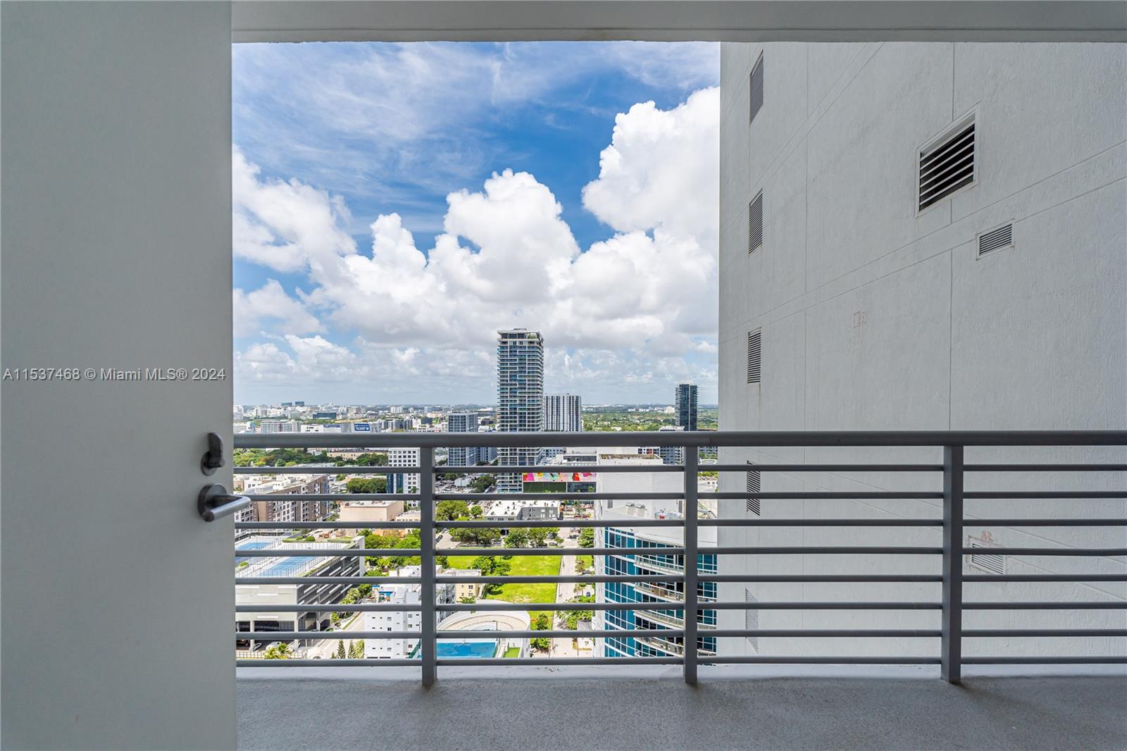 2900 NE 7th Ave 2604, Miami, Florida 33137, 2 Bedrooms Bedrooms, ,2 BathroomsBathrooms,Residential,For Sale,2900 NE 7th Ave 2604,A11537468