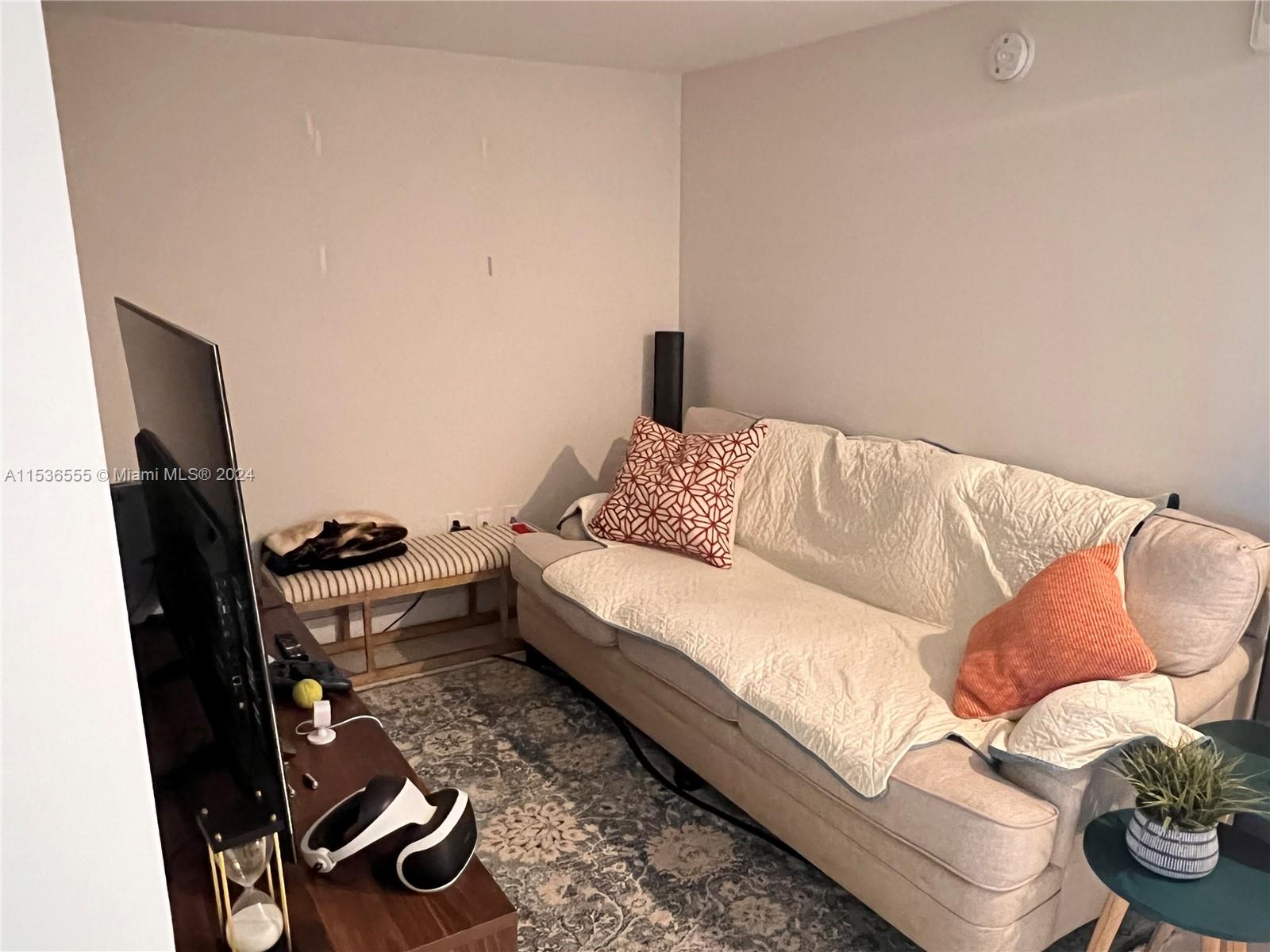 16385 Biscayne Blvd 606, North Miami Beach, Florida 33160, 2 Bedrooms Bedrooms, ,2 BathroomsBathrooms,Residential,For Sale,16385 Biscayne Blvd 606,A11536555