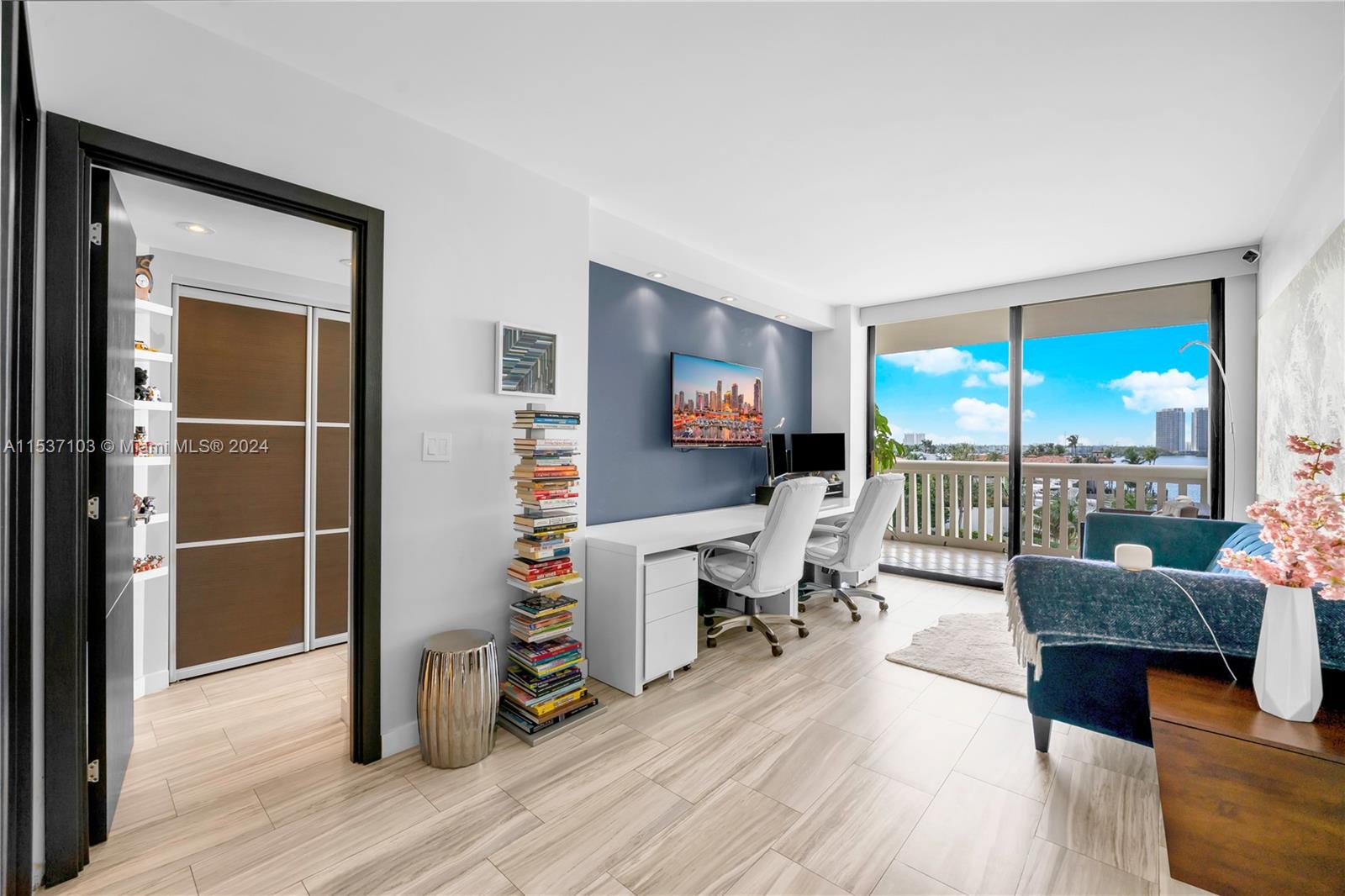3rd Bedroom/Den