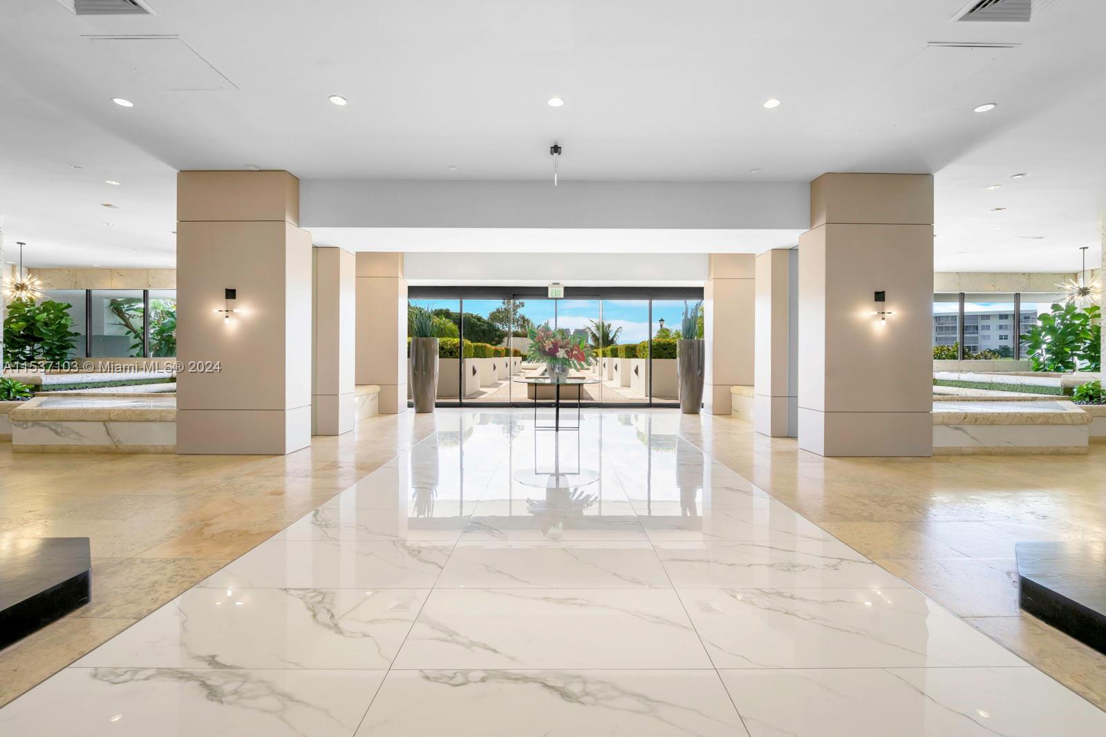 Lobby of 1000 Building