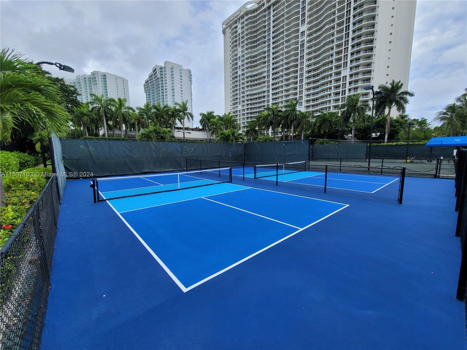 1000 Island Blvd, Aventura, FL, 33160 United States, 3 Bedrooms Bedrooms, ,2 BathroomsBathrooms,Residential,For Sale,Island Blvd,A11537103