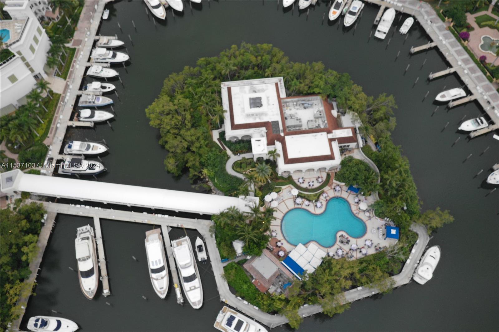 1000 Island Blvd, Aventura, FL, 33160 United States, 3 Bedrooms Bedrooms, ,2 BathroomsBathrooms,Residential,For Sale,Island Blvd,A11537103