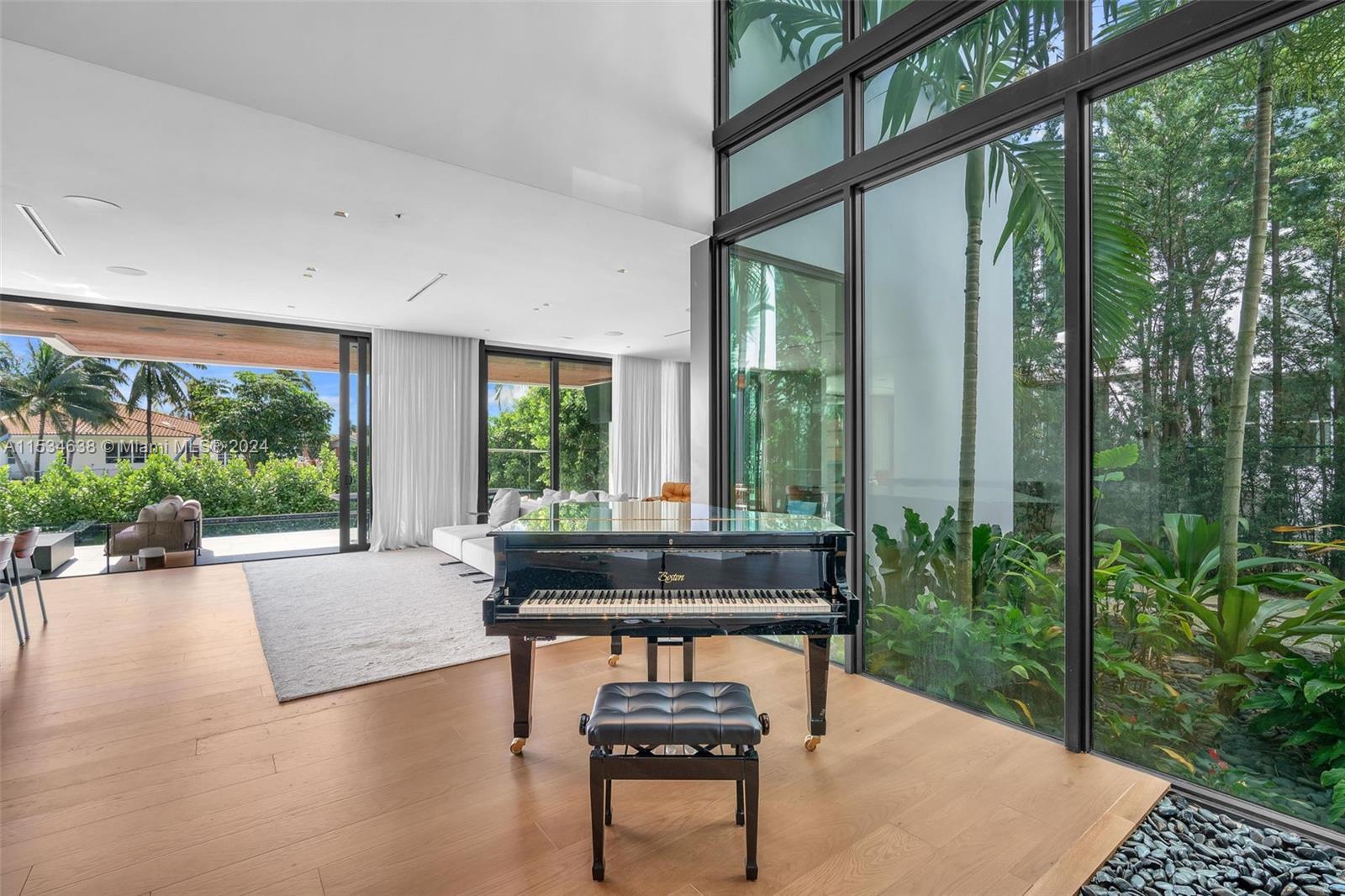 3300 165th St, North Miami Beach, FL, 33160 United States, 7 Bedrooms Bedrooms, ,7 BathroomsBathrooms,Residential,For Sale,165th St,A11534638