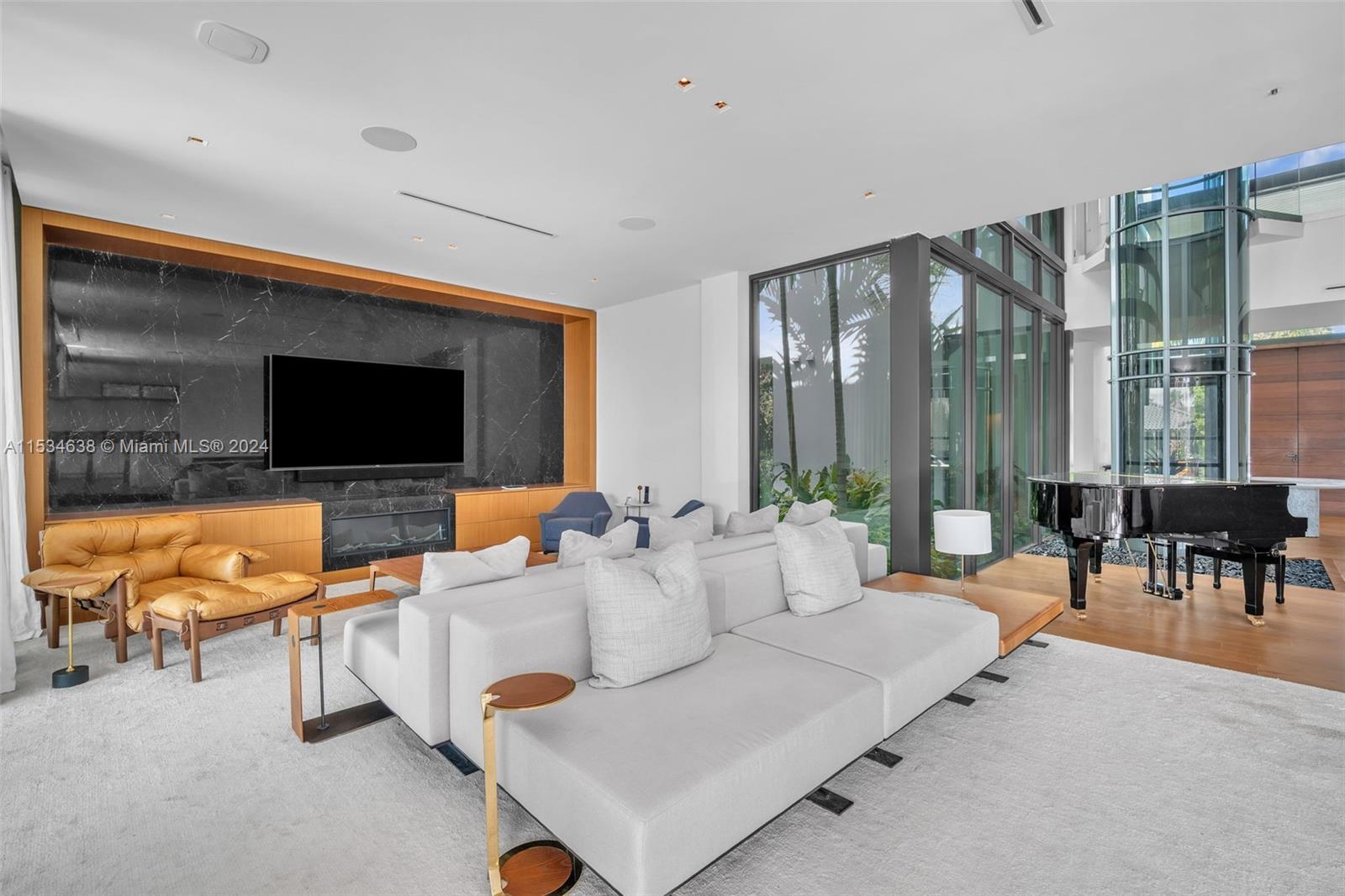 3300 165th St, North Miami Beach, FL, 33160 United States, 7 Bedrooms Bedrooms, ,7 BathroomsBathrooms,Residential,For Sale,165th St,A11534638